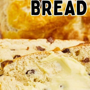 Classic German inspired Raisin Bread (Rosinenbrot).