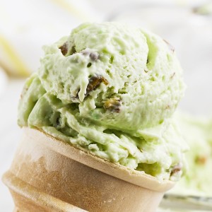No-churn Pistachio Ice Cream in a cone.