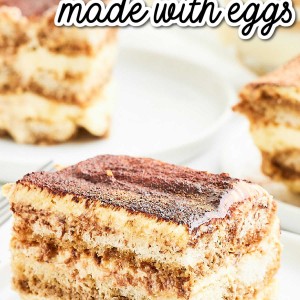 Irresistible Tiramisu Recipe: Simple & Scrumptious Italian Dessert! 🍮🥄