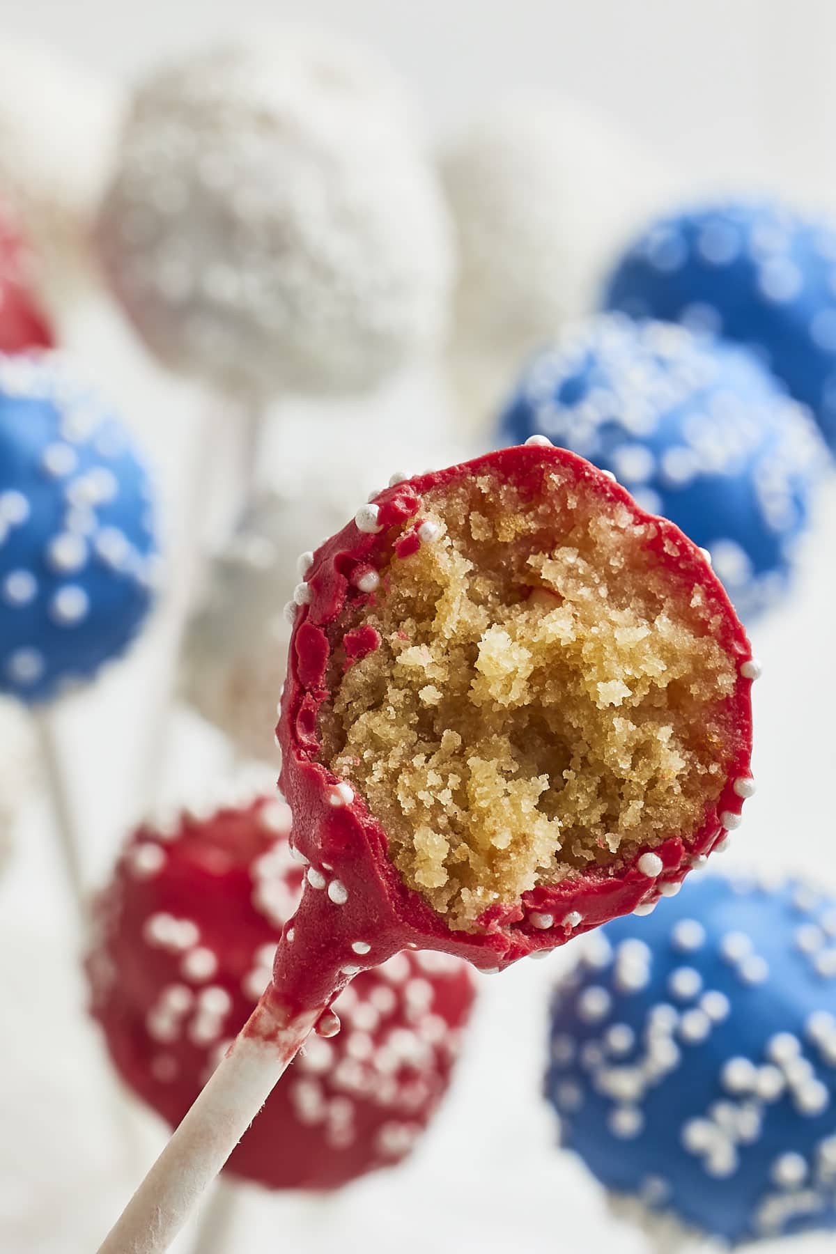 Red, white, and blue Cake Pops! Perfect for patriotic holidays.