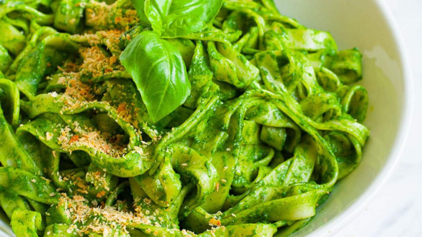 Creamy Spinach Pasta Sauce recipe by My Pure Plants.