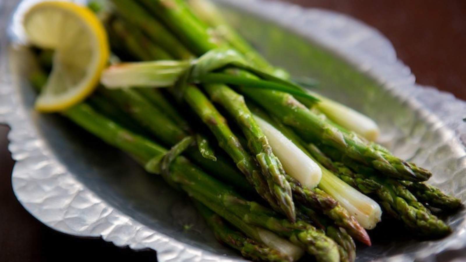 Roasted Asparagus recipe by Learning and Yearning.