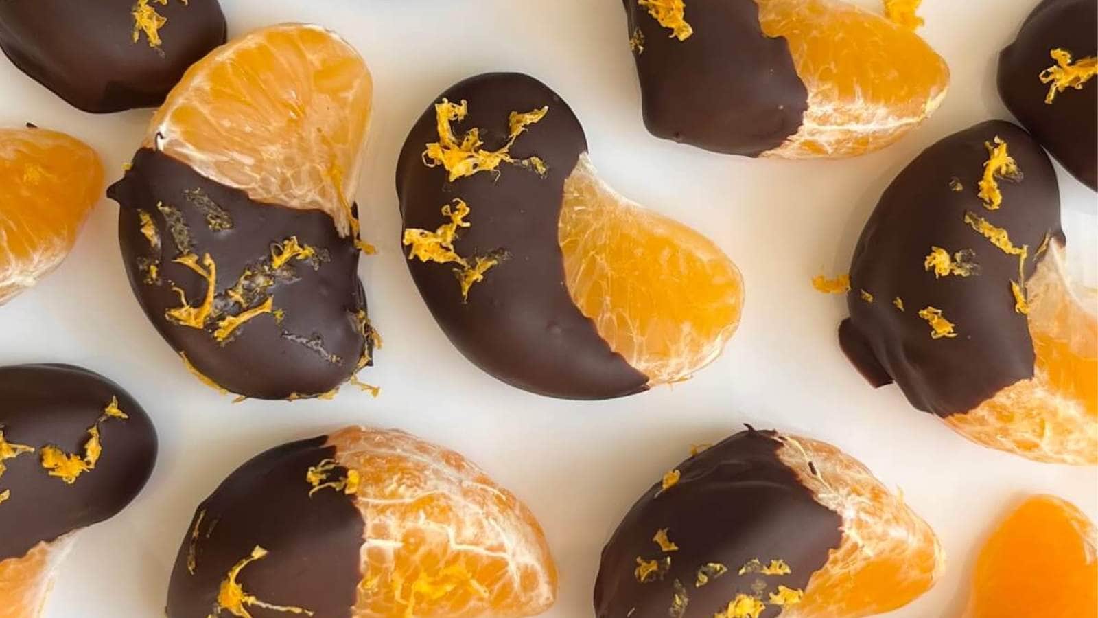 Chocolate Dipped Oranges recipe by A Sweet Alternative.