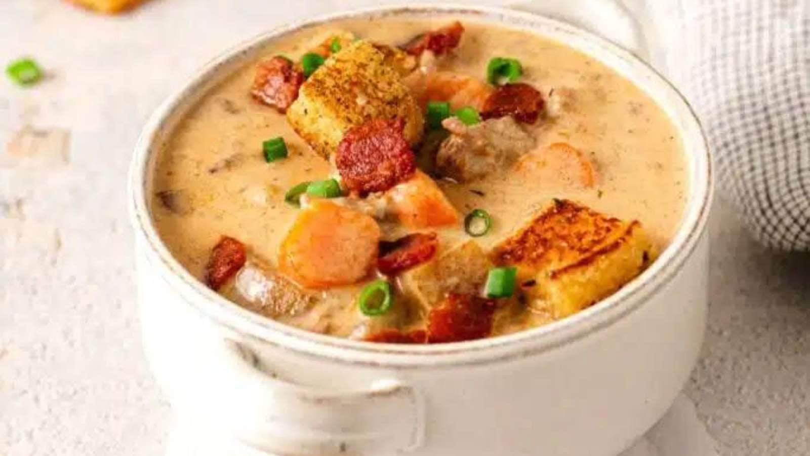 Bacon Cheeseburger Soup recipe by Confetti And Bliss.