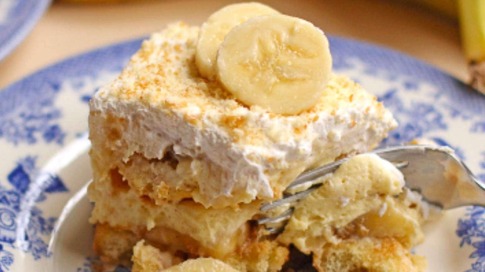 Banana Pudding Tiramisu recipe by Grand Baby Cakes.