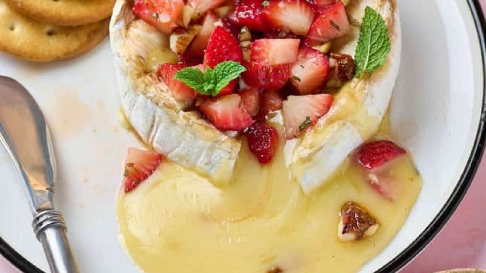 Strawberry Baked Brie recipe by Lemon Blossoms.