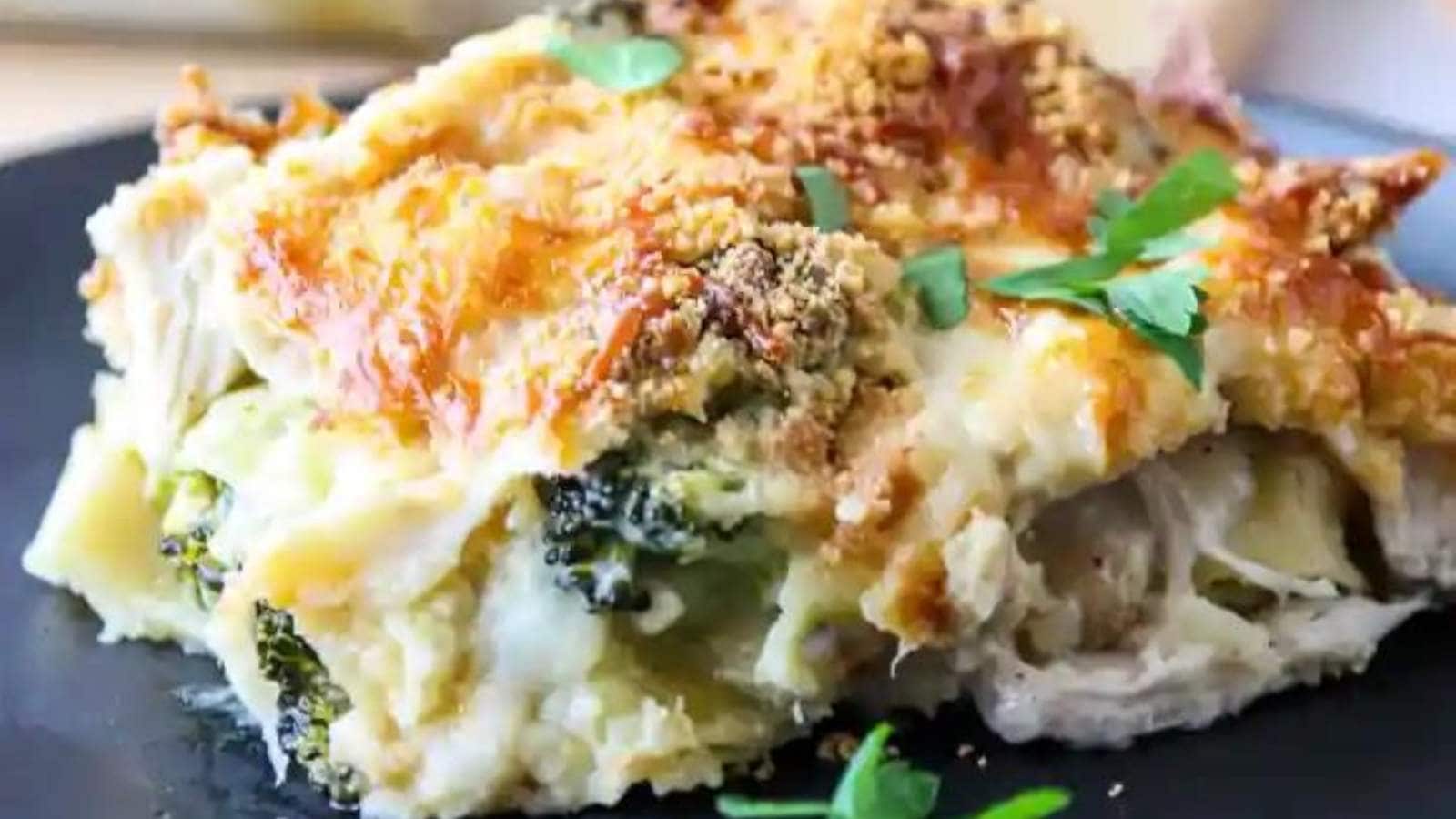 Chicken And Broccoli Lasagna Alfredo recipe by The Food Blog.