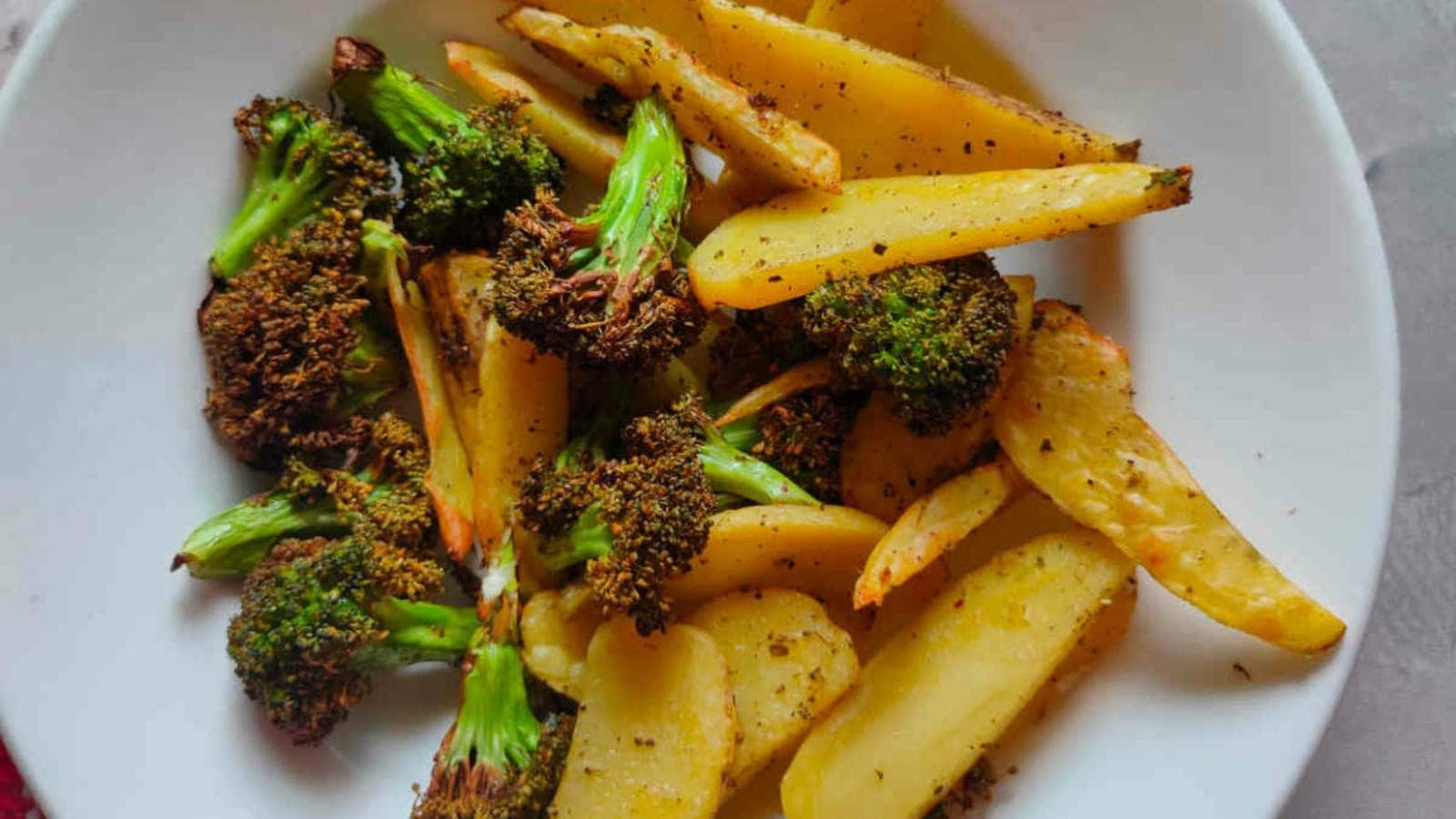 Air Fryer Broccoli Potatoes recipe by Veg Buffet.