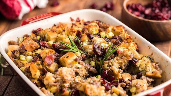 Air Fryer Whiskey, Sausage and Cranberry Stuffing recipe by Xoxo Bella.