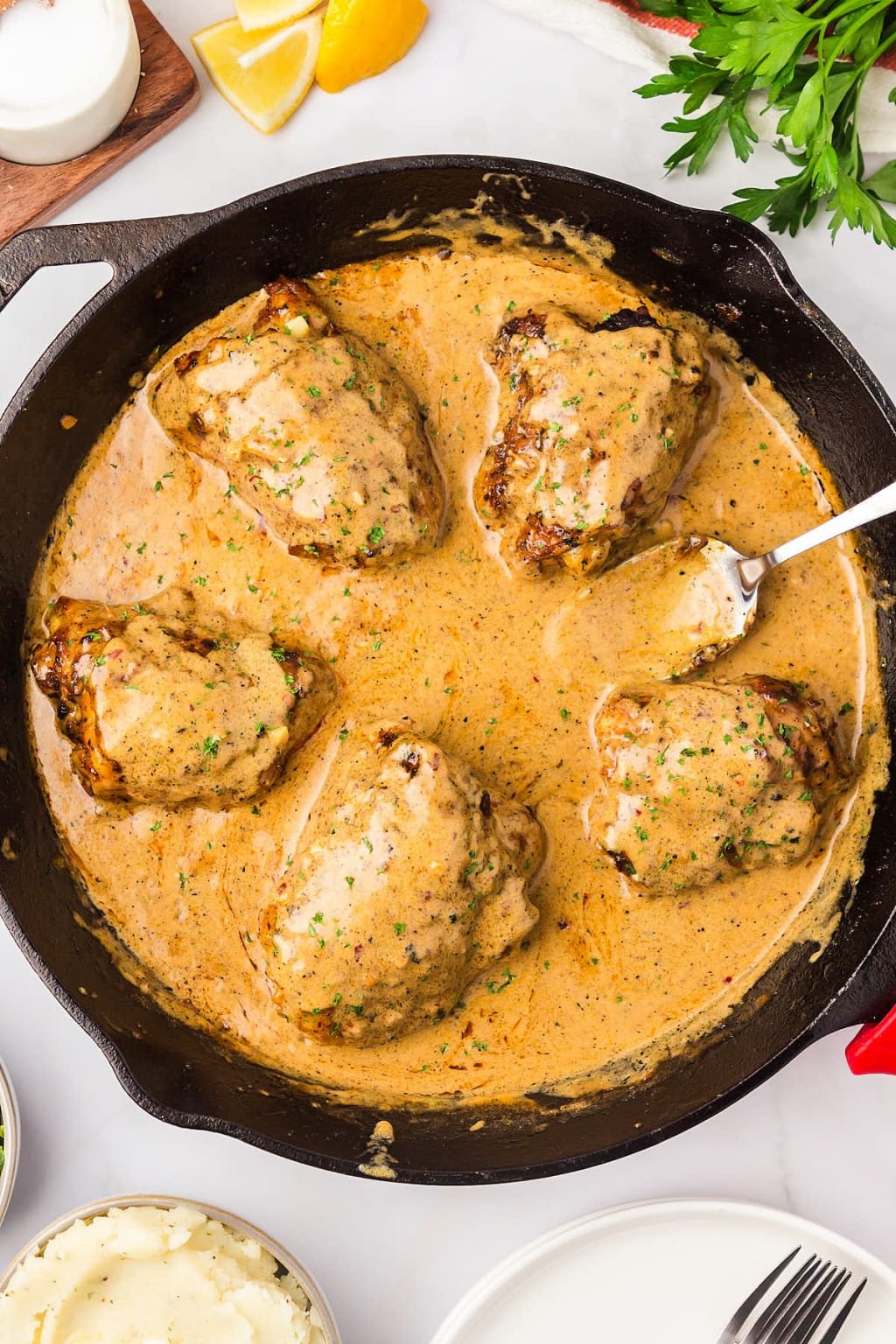 Creamy Cast Iron Chicken Thighs