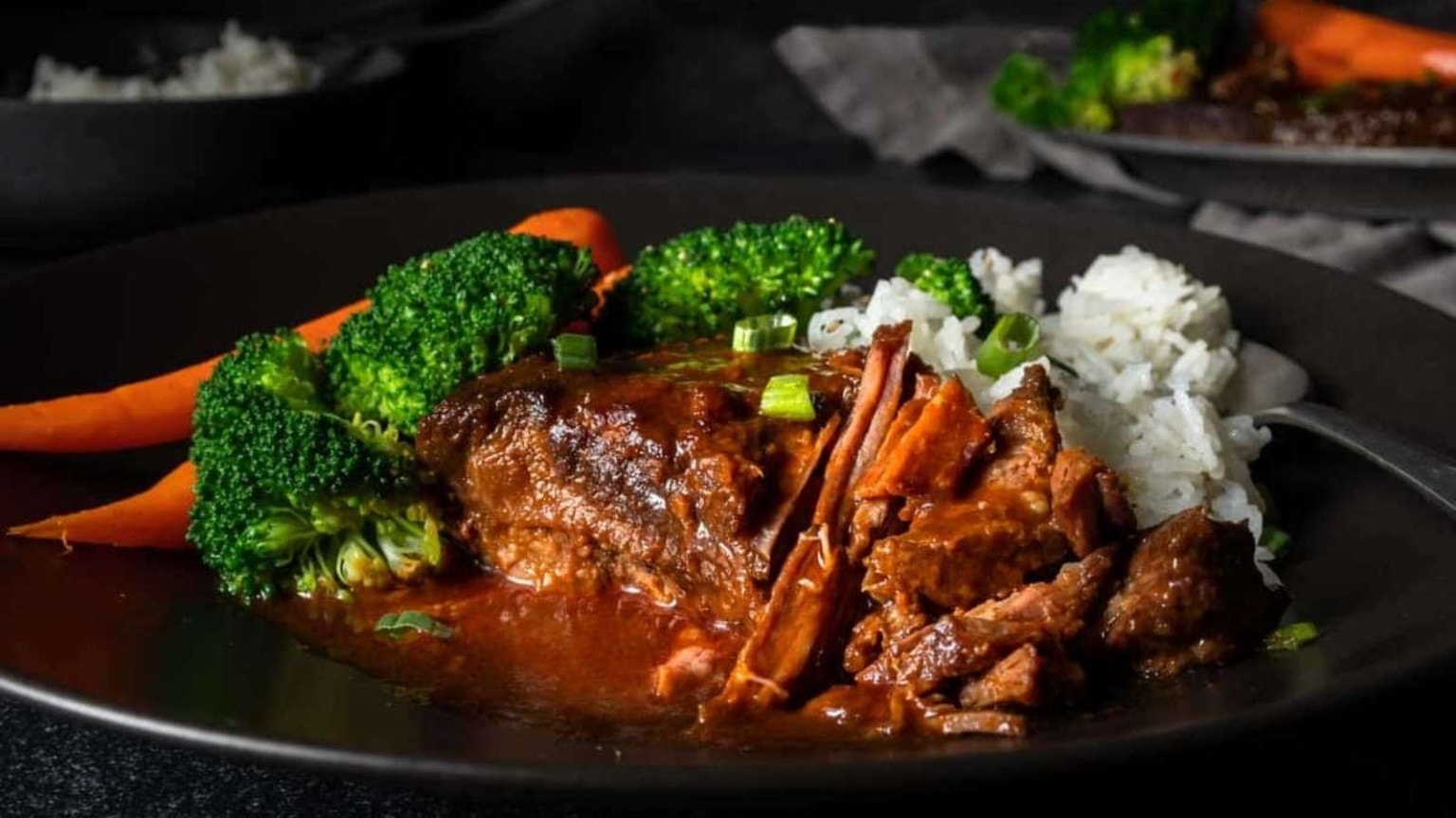 25 Ultimate Slow Cooker Comfort Foods