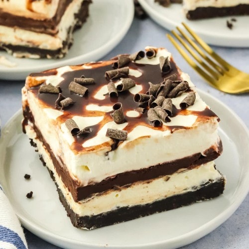 A slice of Chocolate Lasagna on a plate, resembling a chocolate lasagna.