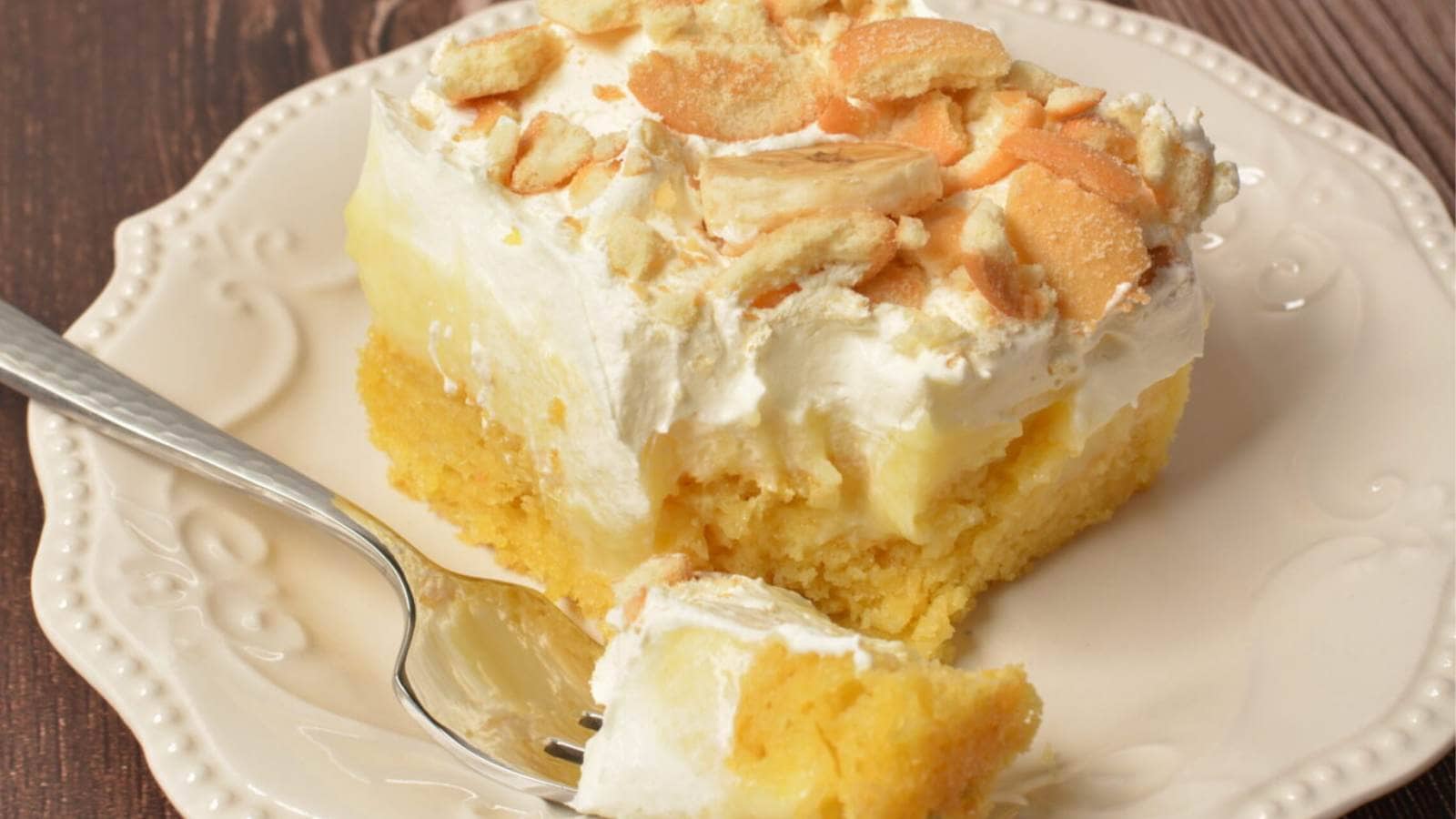 Banana Pudding Poke Cake recipe by The Cookin' Chicks.
