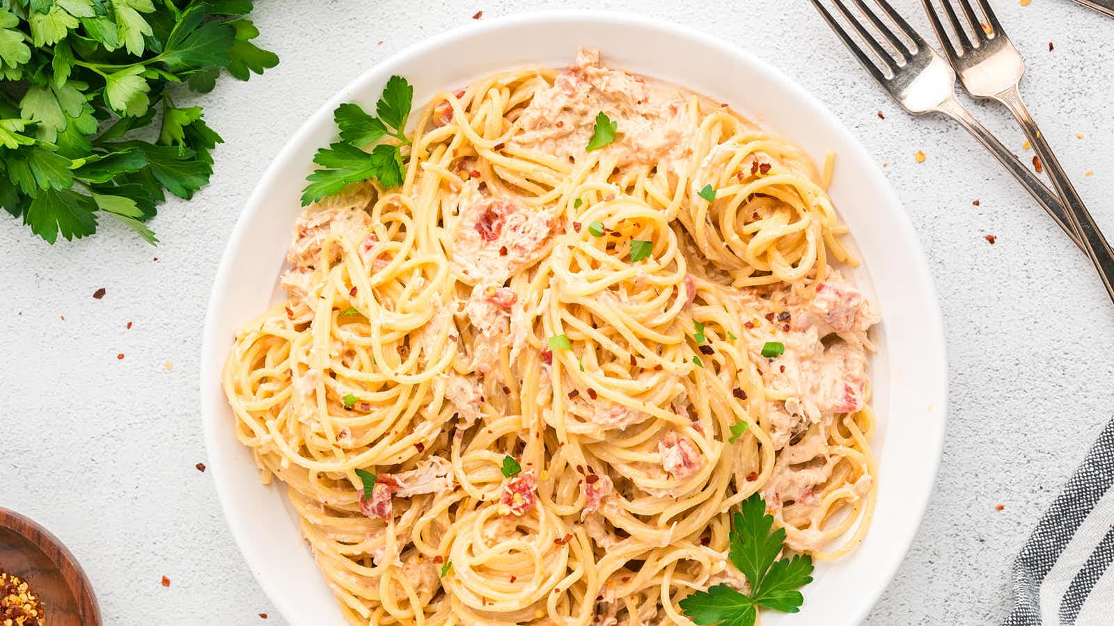 Crockpot Chicken Spaghetti recipe by Cheerful Cook.