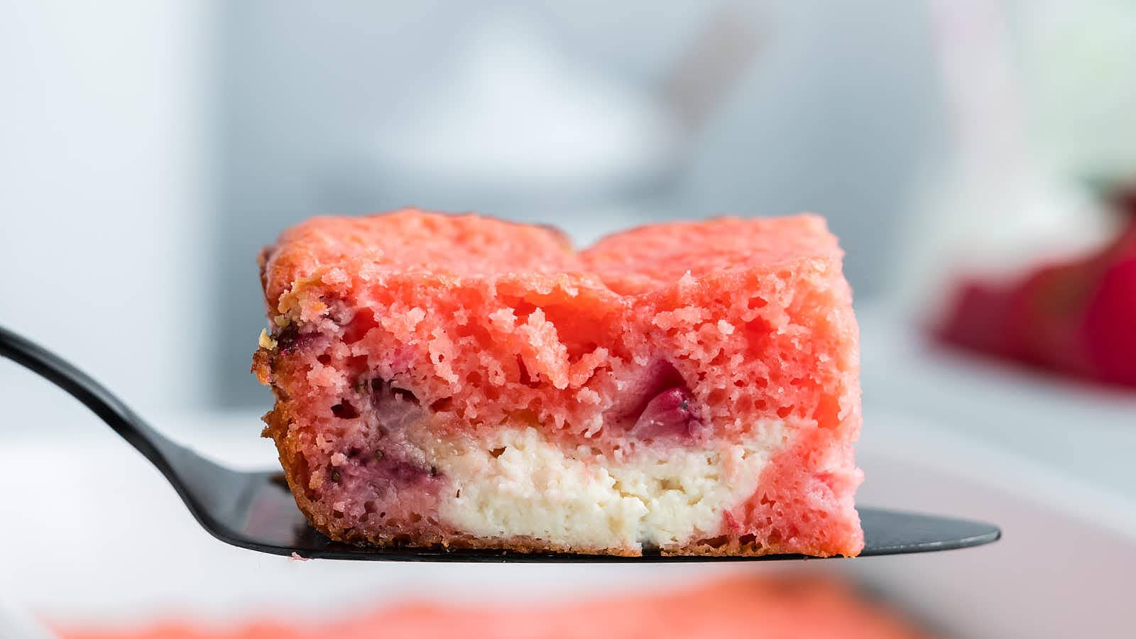 Strawberry Earthquake Cake recipe by Cheerful Cook.