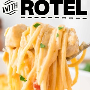 Cheesy Chicken Spaghetti with Rotel for Busy Nights.