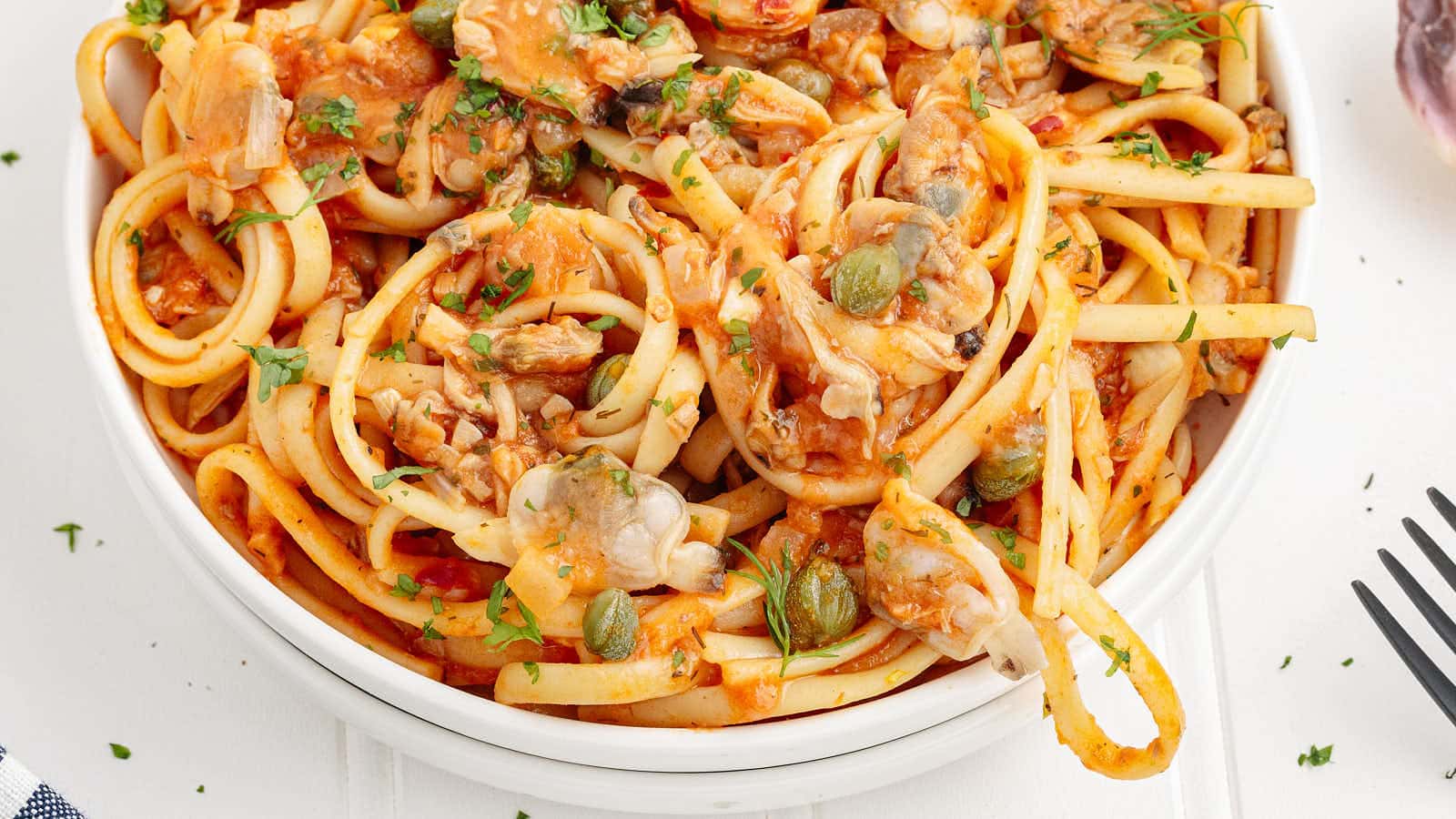 Linguini with Clams recipe by Cheerful Cook.