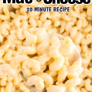 Crispy mac and cheese recipe, cheesy holiday side dish, easy 20-minute cheesy mac and cheese for holidays.