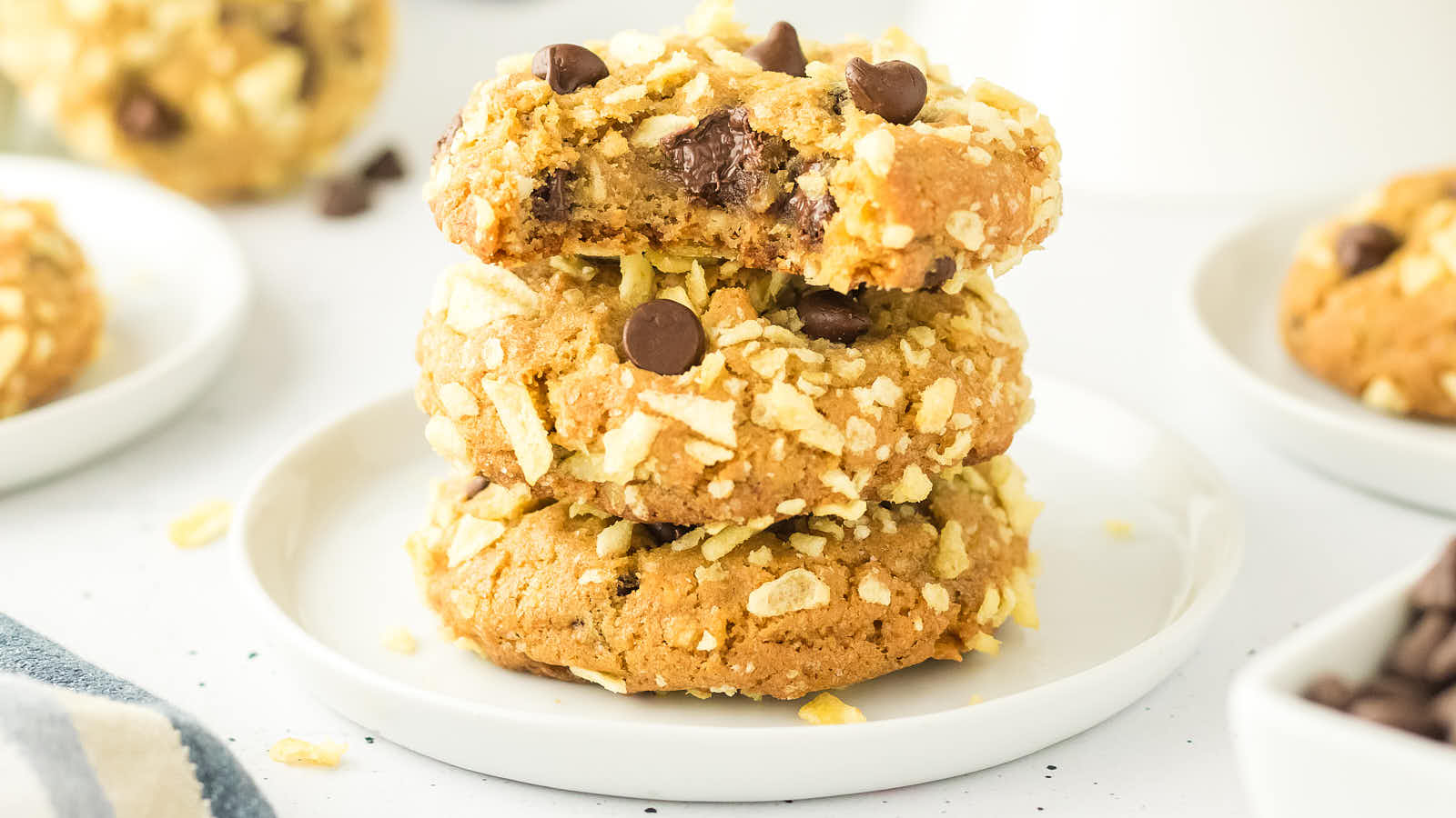 A stack of Potato Chip cookies.