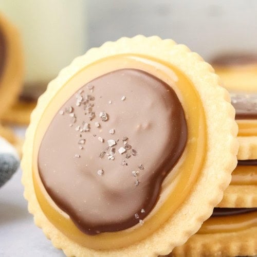Closeup of a Twix Cookie.