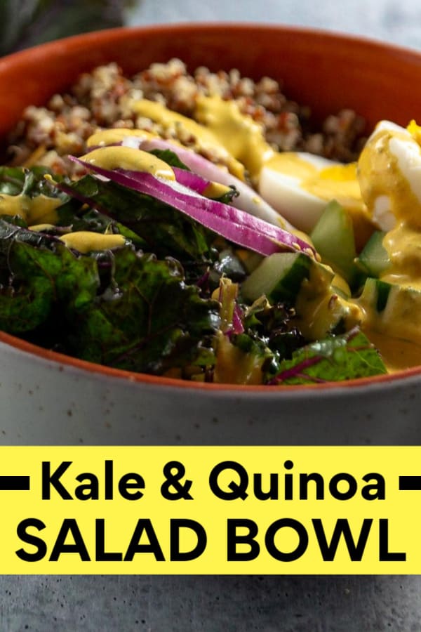 This Kale and Quinoa salad bowl is a protein powerhouse! #cheerfulcook #vegetarian #lunchbowl #recipe #easyrecipe #mealprep #kalerecipes via @cheerfulcook